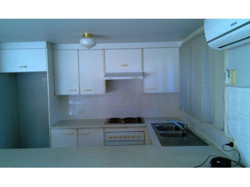 1A Alison Road, Carrara QLD 4211