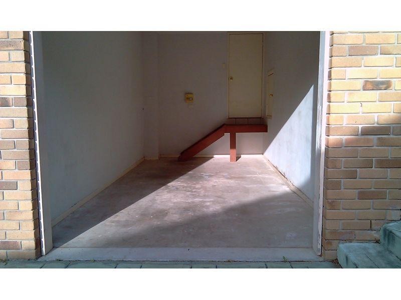 1A Alison Road, Carrara QLD 4211