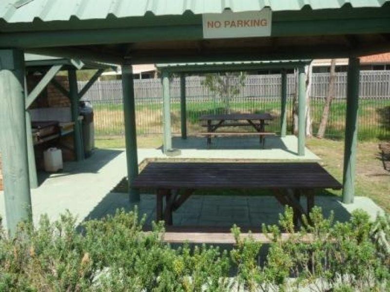 1A Alison Road, Carrara QLD 4211