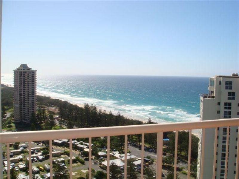 1 Peak Avenue, Main Beach QLD 4217