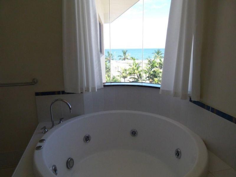 Cairns QLD 4870