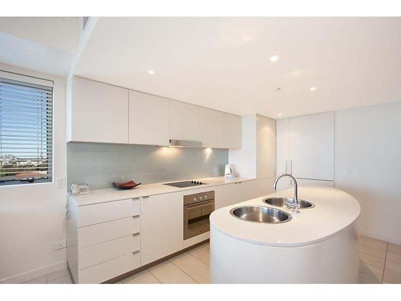 3 McLean Street, Coolangatta QLD 4225