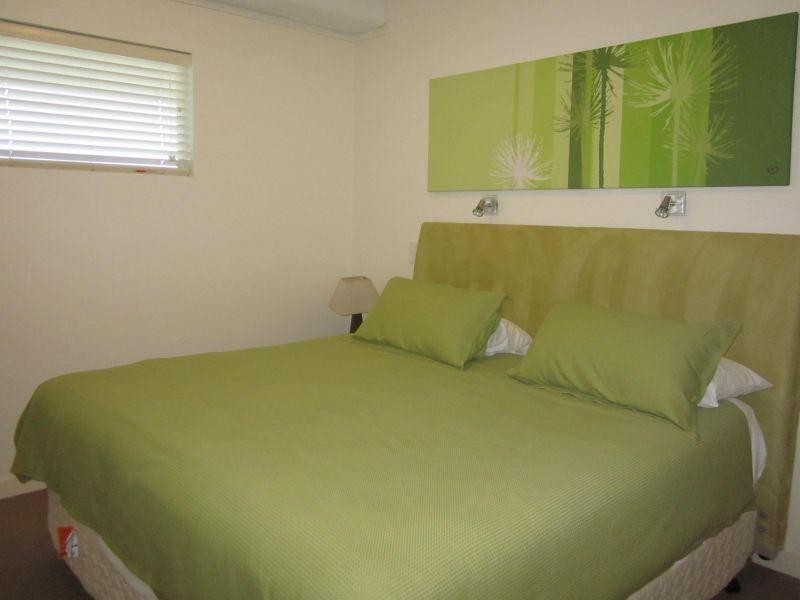 Coolangatta QLD 4225