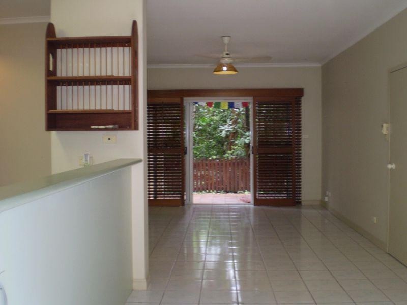 203 Mayers Street, Cairns QLD 4870