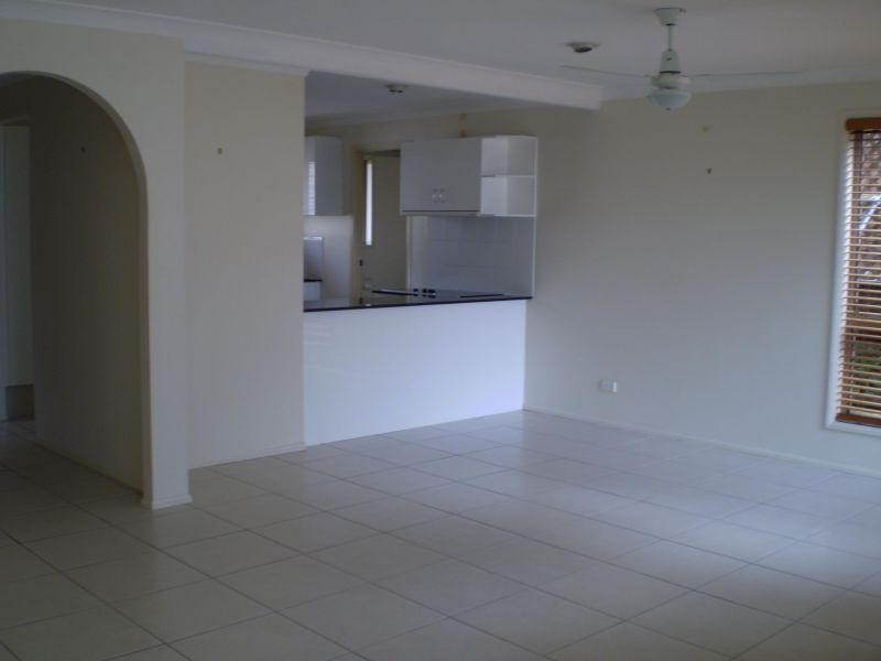 601 Pine Ridge Road, Biggera Waters QLD 4216