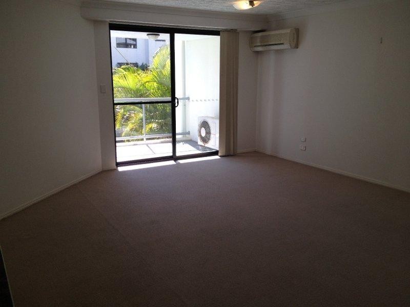 20/6 Fifth Avenue, Burleigh Heads QLD 4220