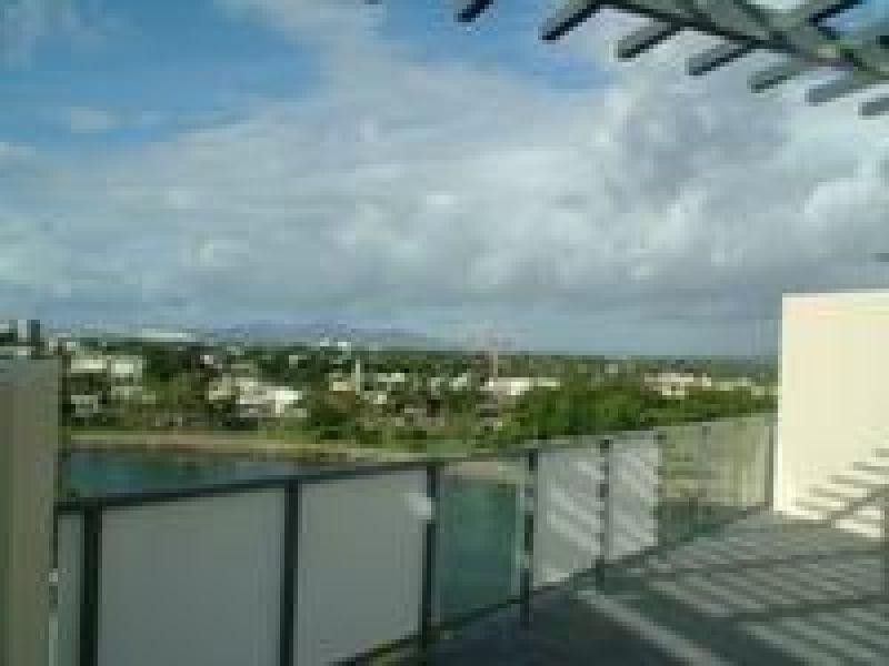 32 Stanley Street, Townsville City QLD 4810