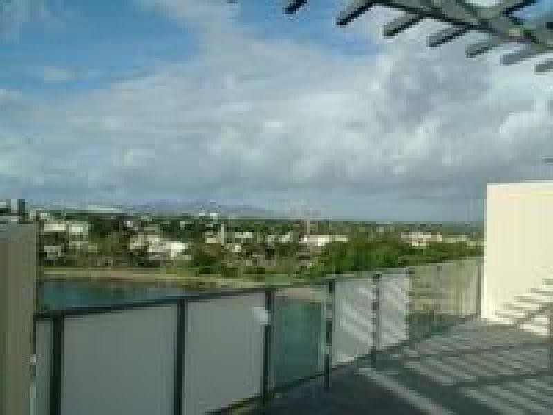 32 Stanley Street, Townsville City QLD 4810