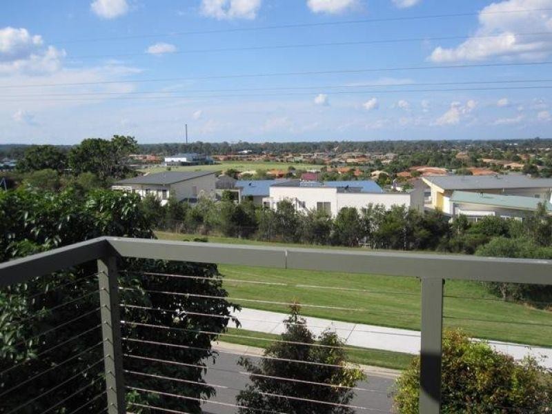 59/1 Sauvignon Parade, Upper Coomera QLD 4209