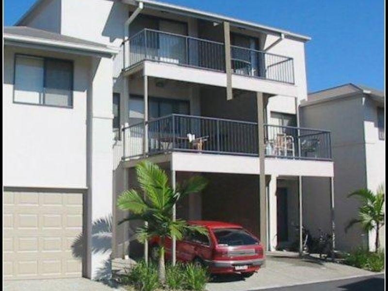 7 Bowden Street, Nerang QLD 4211