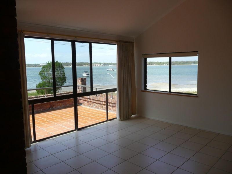 97 Sylvan Beach Esplanade, Bellara QLD 4507