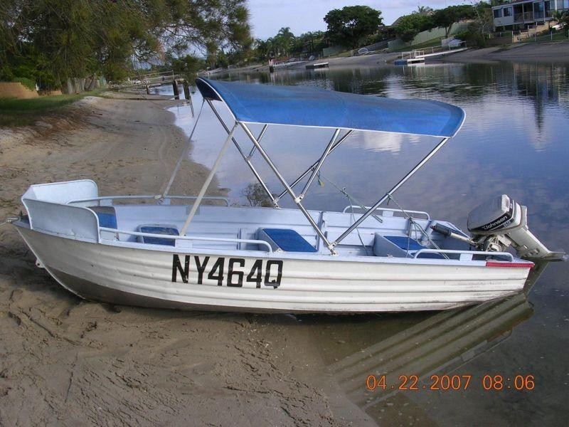 34 Albicore Street, Mermaid Waters QLD 4218