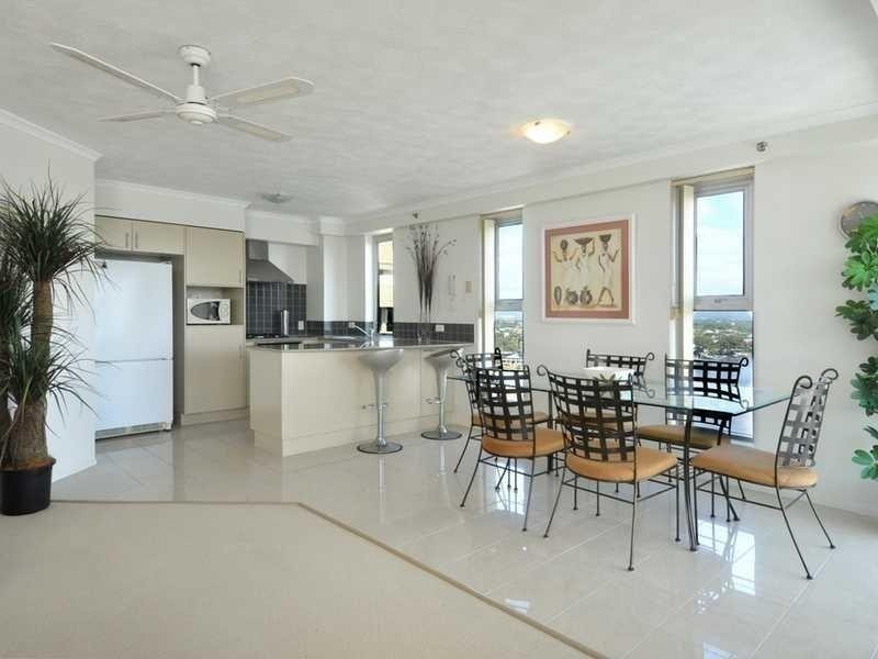 53/2898 Gold Coast Highway, Surfers Paradise QLD 4217