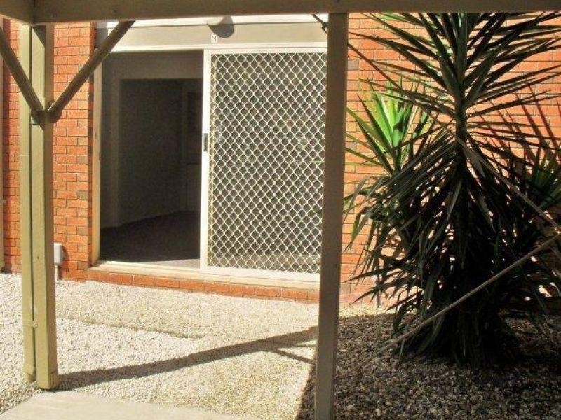 60 Whitby Street, Southport QLD 4215