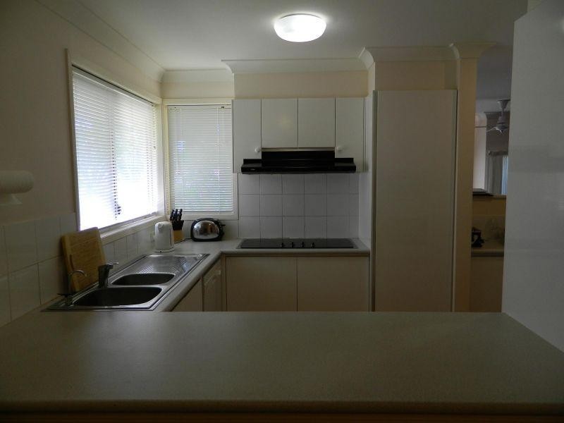 152 Palm Meadows Drive, Carrara QLD 4211