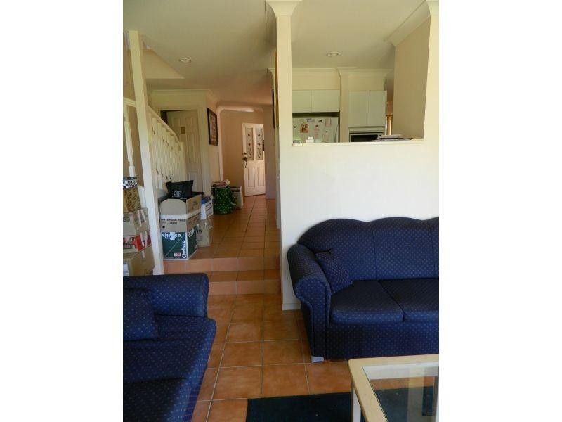 152 Palm Meadows Drive, Carrara QLD 4211