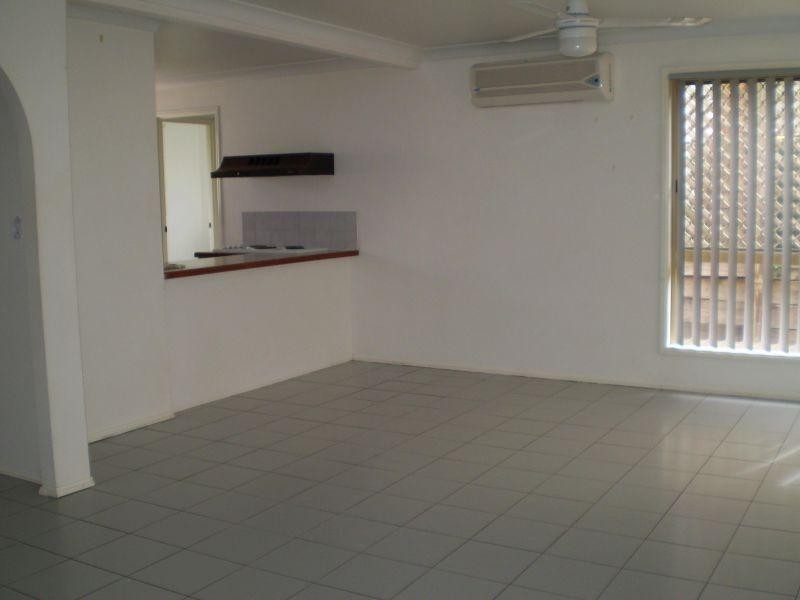 601 Pine Ridge Road, Biggera Waters QLD 4216