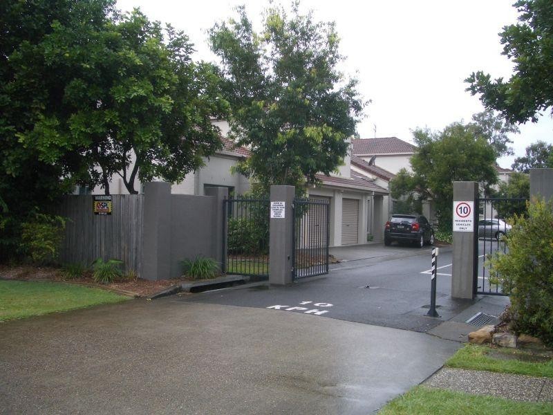 Lodge 2 Unit 14/87-9 Heeb Street, Ashmore QLD 4214
