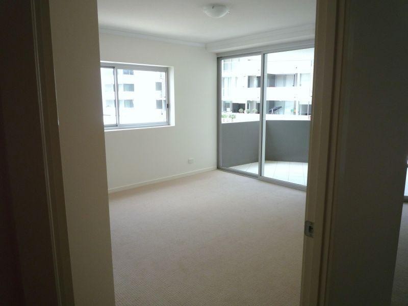 134/24 Allwood Street, Indooroopilly QLD 4068