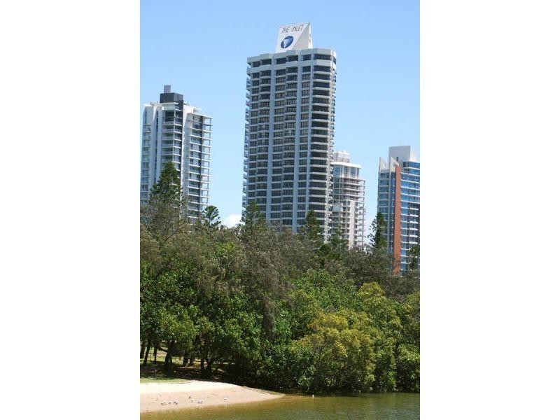 24 Breaker Street, Main Beach QLD 4217