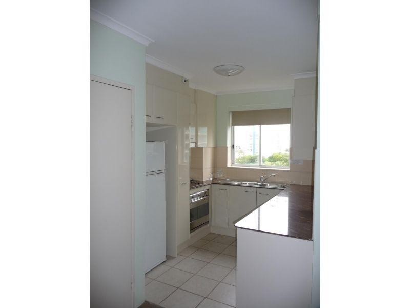 21/1-9 Hughes Avenue, Main Beach QLD 4217