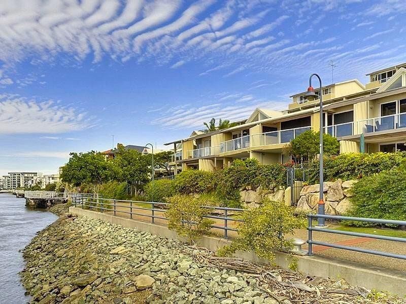 135 Macquarie Street, Teneriffe QLD 4005