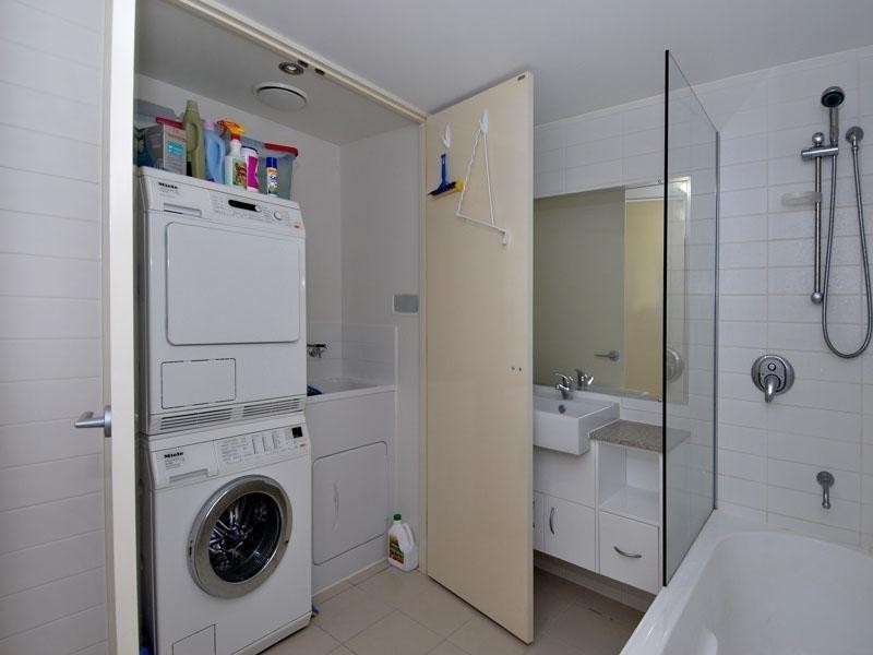 4/24 Allwood Street, Indooroopilly QLD 4068