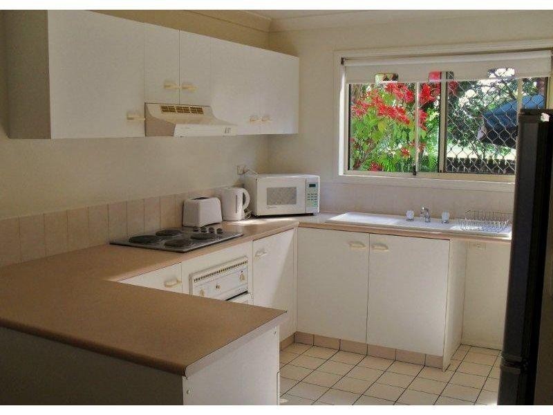 60 Whitby Street, Southport QLD 4215
