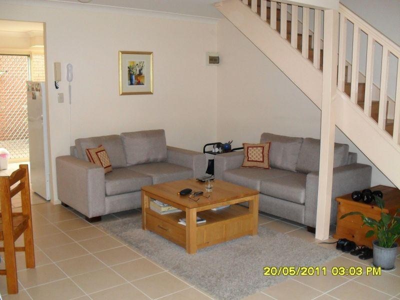 60 Whitby Street, Southport QLD 4215