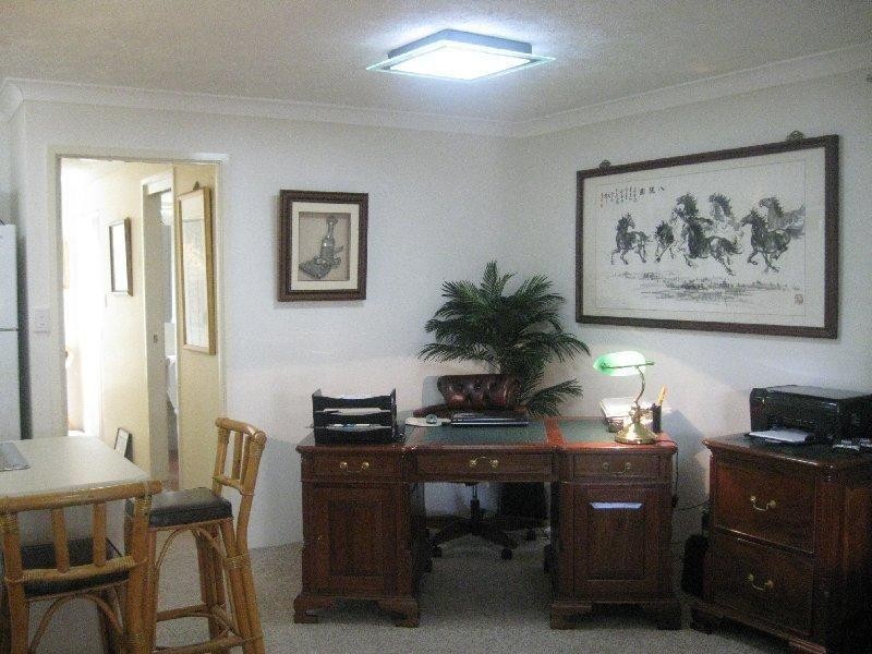 4/11-15 Owens Lane, Southport QLD 4215