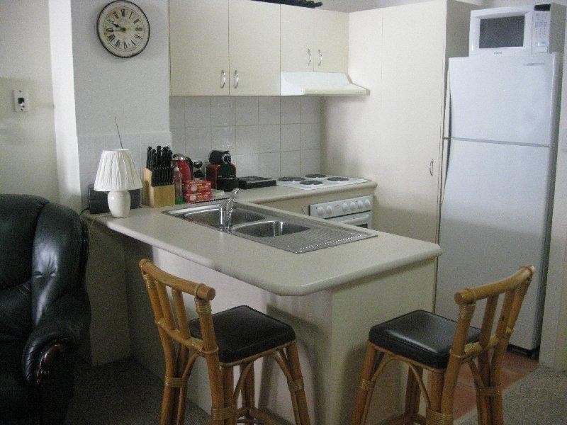 4/11-15 Owens Lane, Southport QLD 4215