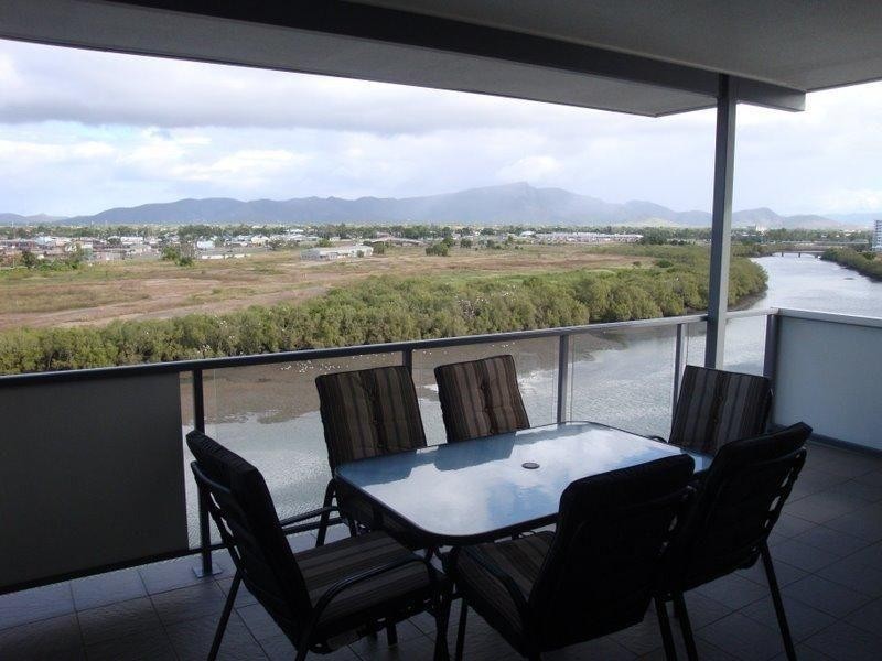 32 Stanley Street, Townsville City QLD 4810