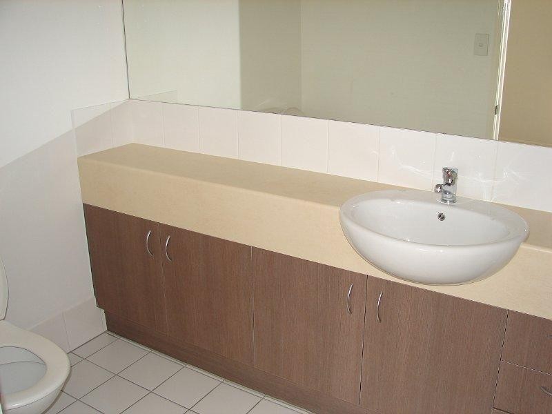 15/6 Fifth Avenue, Burleigh Heads QLD 4220