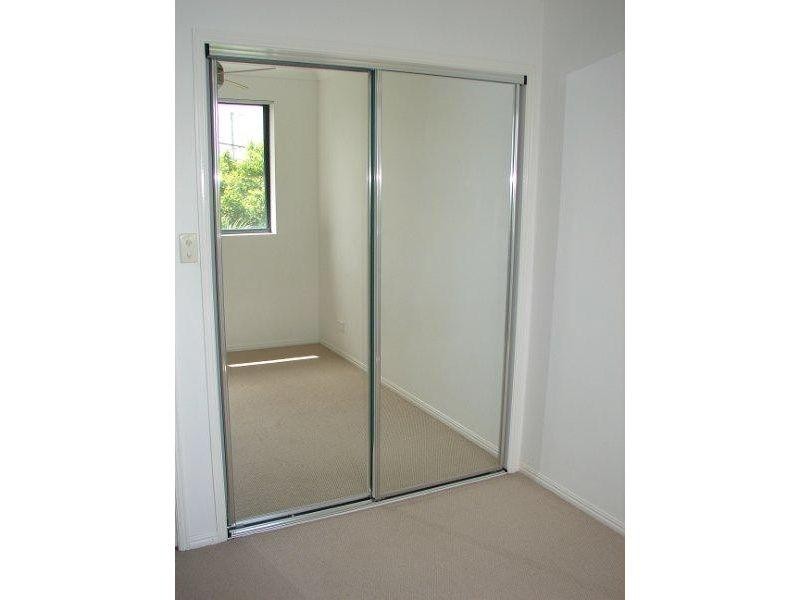 15/6 Fifth Avenue, Burleigh Heads QLD 4220