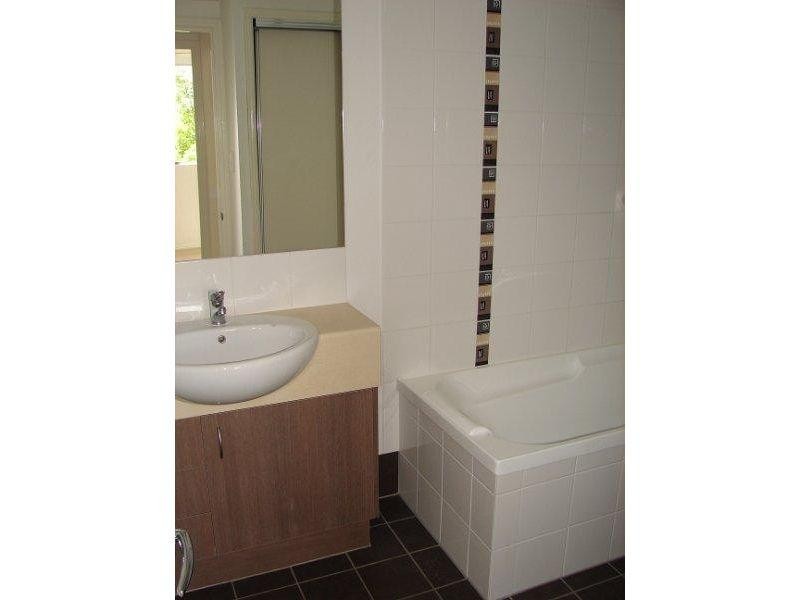 15/6 Fifth Avenue, Burleigh Heads QLD 4220