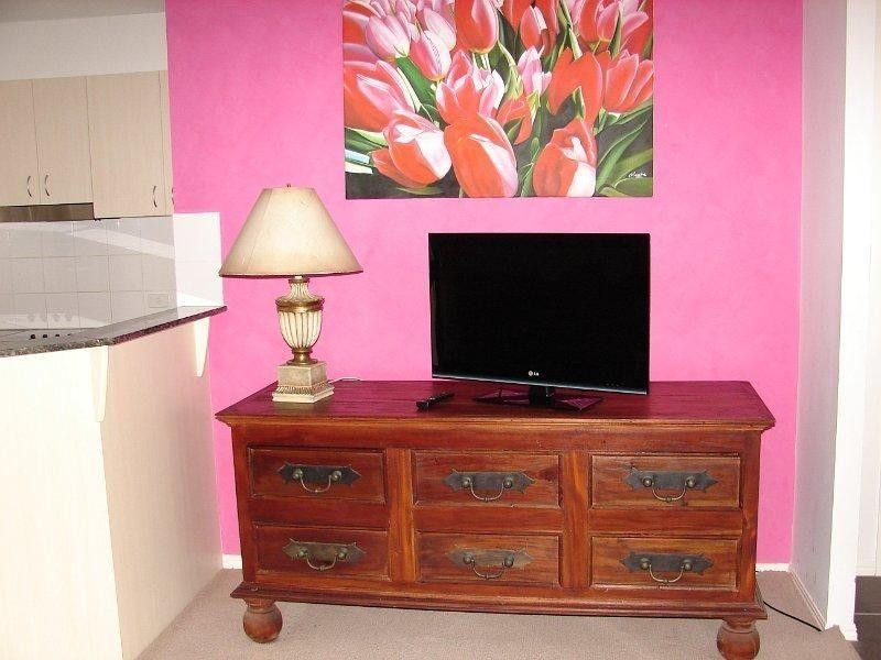 28/6 Fifth Avenue, Burleigh Heads QLD 4220