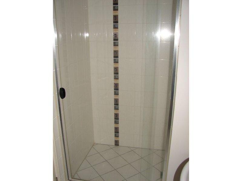 28/6 Fifth Avenue, Burleigh Heads QLD 4220