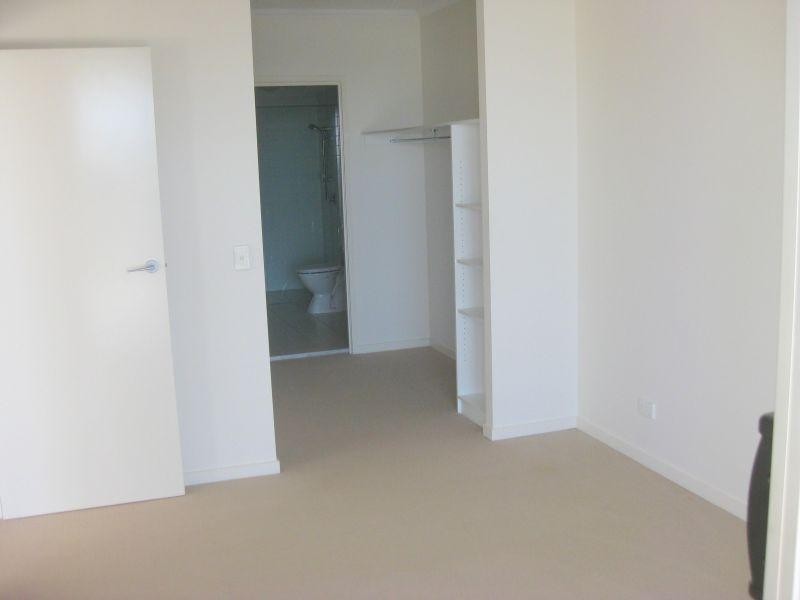26/24 Allwood Street, Indooroopilly QLD 4068
