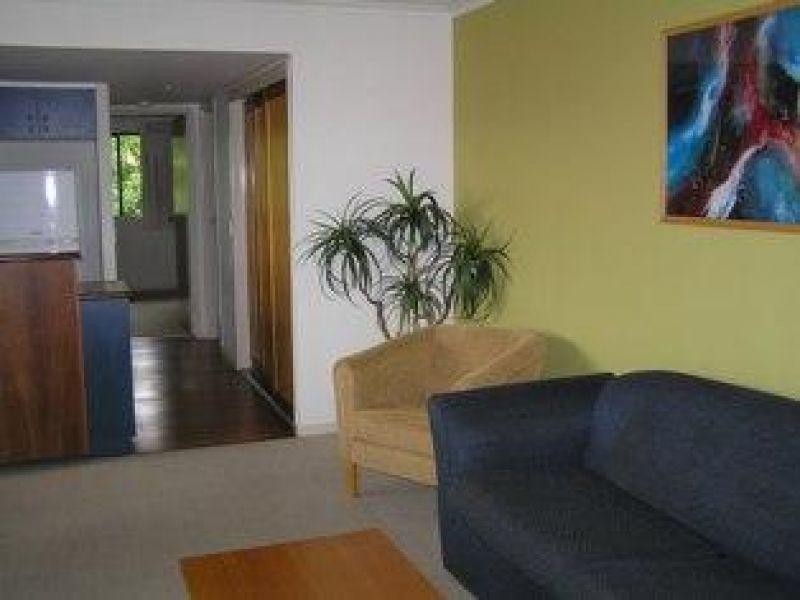 unit 20/20-26 Illawong Street, Chevron Island QLD 4217