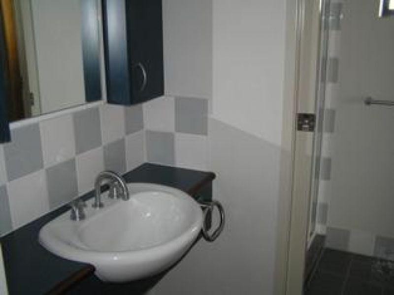 unit 20/20-26 Illawong Street, Chevron Island QLD 4217