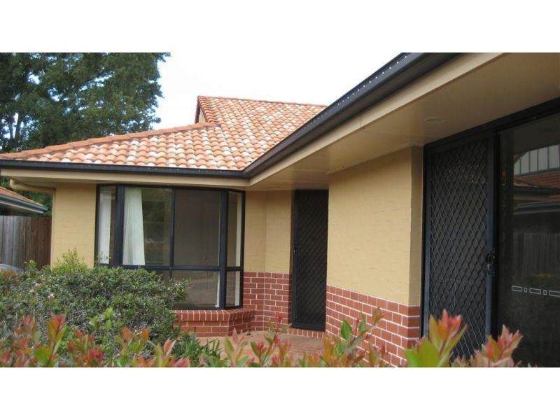 316 Long Street, Graceville QLD 4075