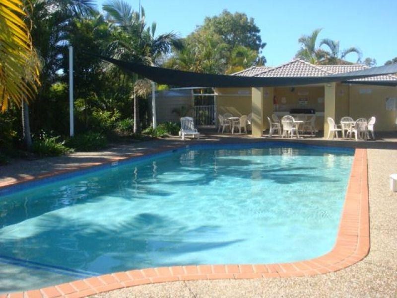113 Arundel Drive, Arundel QLD 4214