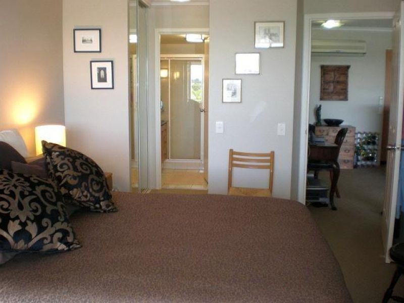 135 Macquarie Street, Teneriffe QLD 4005