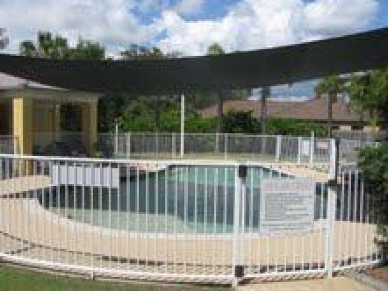 95 Arundel Drive, Arundel QLD 4214