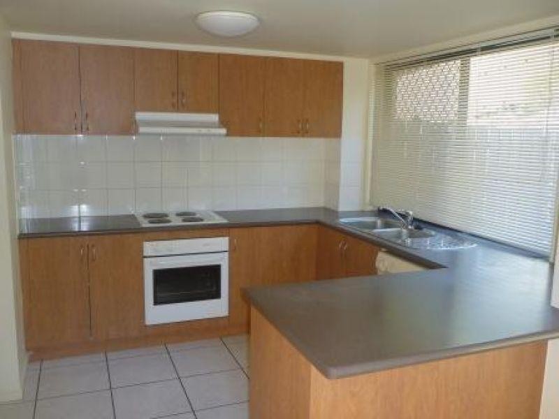 4/13 Hervey Street, Pacific Pines QLD 4211