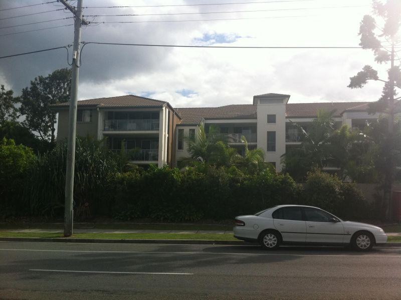 B/1880 Gold Coast Highway, Burleigh Heads QLD 4220