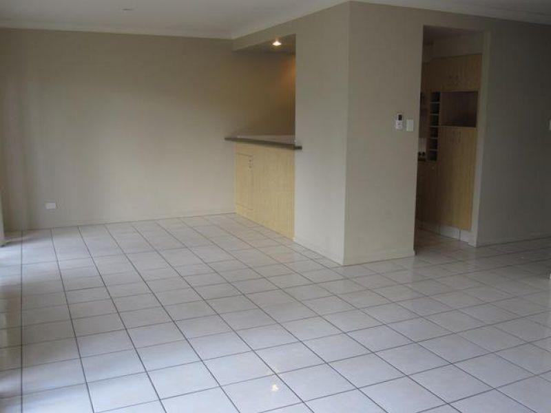 81/1 Sauvignon Parade, Upper Coomera QLD 4209