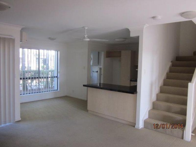 7 Bowden Street, Nerang QLD 4211