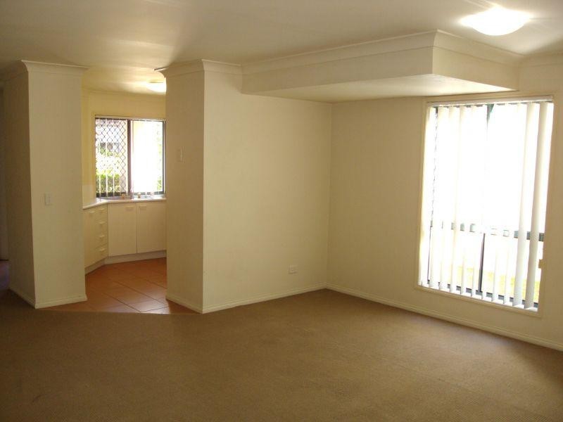 Lodge 2 Unit 12/87-9 Heeb Street, Ashmore QLD 4214
