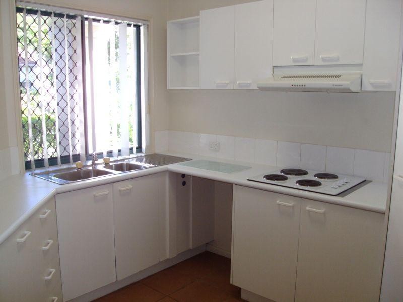 Lodge 2 Unit 12/87-9 Heeb Street, Ashmore QLD 4214